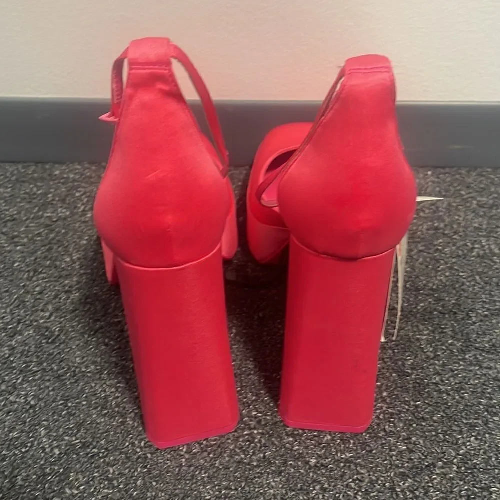 Zara Pink Chunky Heels‎